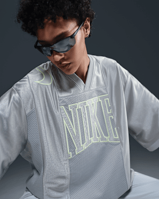 Nike Sportswear Women's Oversized Short-Sleeve Graphic Jersey